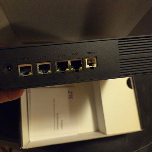 ZTE T5400+ 5G router Wi-Fi 6
