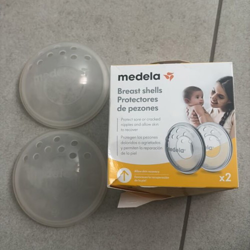 Medela breast cells like new