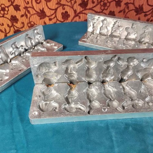 Vintage 3D molds used for lollipops, candies, chocolates