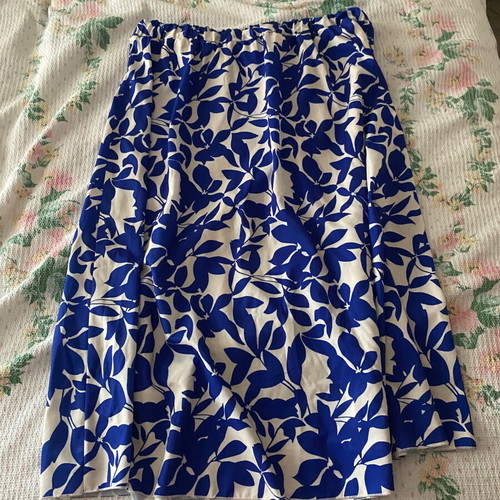 Floral maxi skirt blue white new, vintage style, size XL