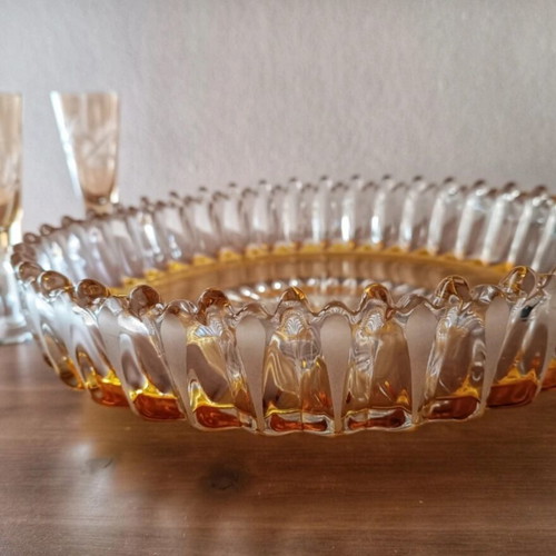 Vintage serving platter like new for sweets and fruits