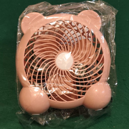 Portable USB desk fan, pink with bear ears