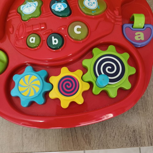 Activity toy with sounds and lights