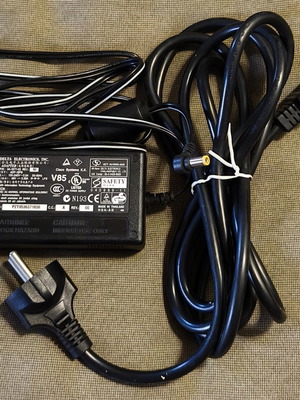 Delta Electronics ADP-18PB Power Supply 48V DC 0.38A like new
