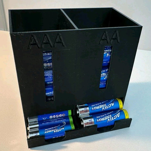 Battery holder and distributor AA and AAA new