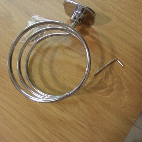 Bathroom accessory like new