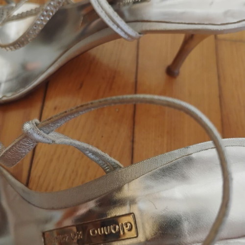 Gianna Kazakou silver sandals like new, size 40