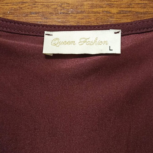 Queen Fashion elastic dress burgundy size L like new