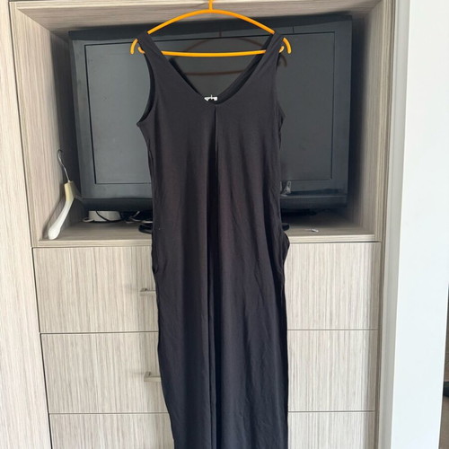 Benetton black dress with pockets new, XS loose fit