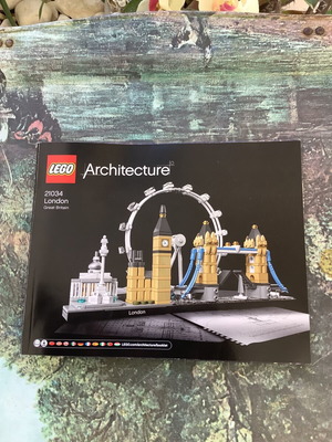 Lego Architecture manual 21034 used with Lego 2013 catalog