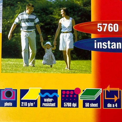 Illustration Inkjet paper new, pack of 50 sheets with 2 folders