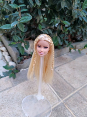 Barbie Millie OOAK head like new