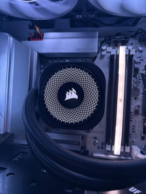 Corsair Nautilus 240 RS CPU liquid cooler AIO with 2x 120mm fans and ARGB lighting