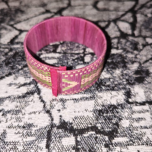 Women's bracelet handmade, new, pink