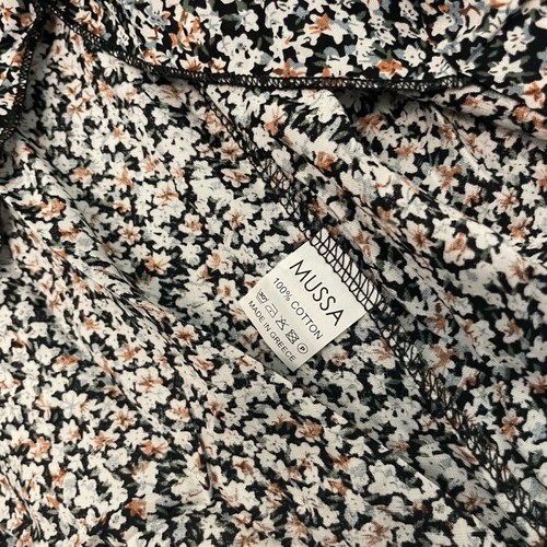 Floral skirt with tie new, one size