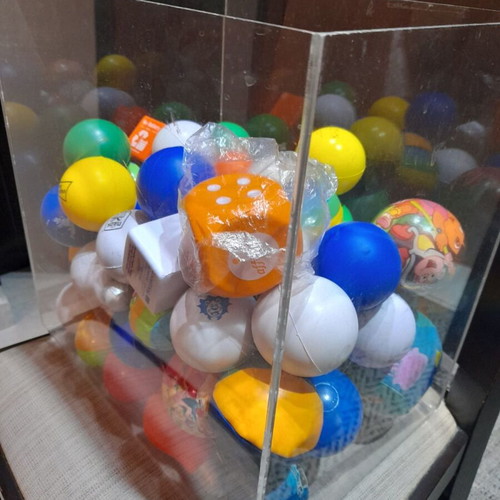 Anti-stress balls new, pack of 95, foam material