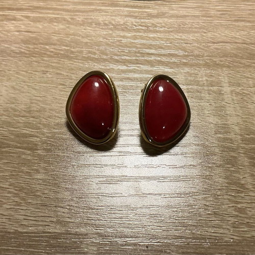 Vintage style earrings with deep red and gold trim