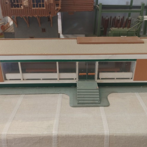 HO scale buildings set, substation, coal storage, 2 shops