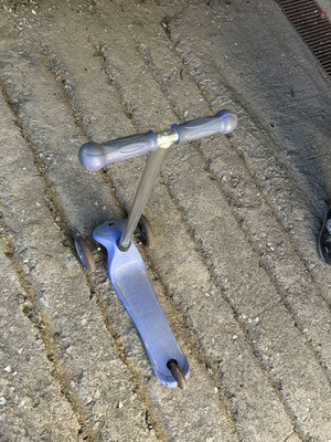 Children's scooter used