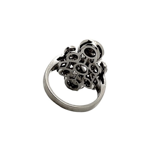 18k Art Deco ring new with brilliant diamonds