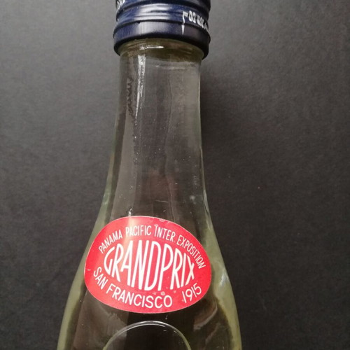 Ούζο Μεταξά 350 ml καινούργιο, σφραγισμένο, συλλεκτικό 1980