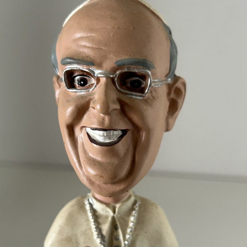 Papa Francesco figurine like new with moving head, 12 cm