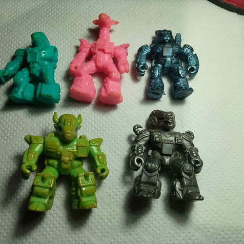 Teratomachoi figures pack of 5 used, 1980-1984 collectible
