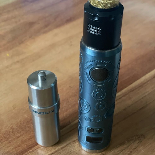Tesla Punk 1.5 Tube Mod 86W like new with refill liquid container