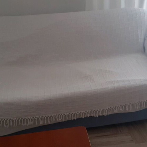 Throw for 3-seater with fringes, white.