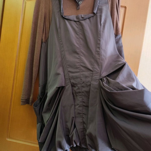 Brown balloon dress size L, like new