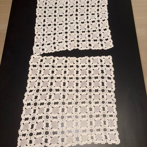 Handmade crochet doilies set of 2 pieces 36x36 cm new