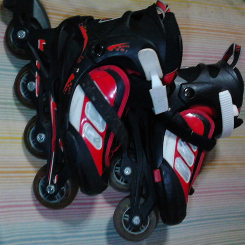 Roller skates used, pair