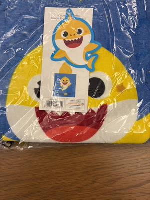 Baby Shark Kids Poncho Towel new, cotton