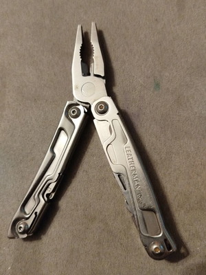Leatherman Rev πολυεργαλείο