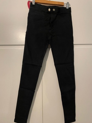Elastic black pants like new, thin jean, small-medium