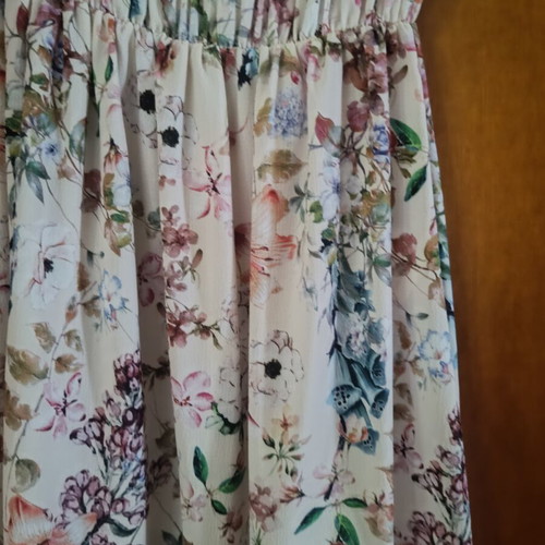 Bsb Floral Dress like new with smocked top, multicolor