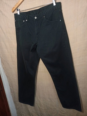 Дънки Levi's vintage като ново, модел 521, размер 34x30, черни