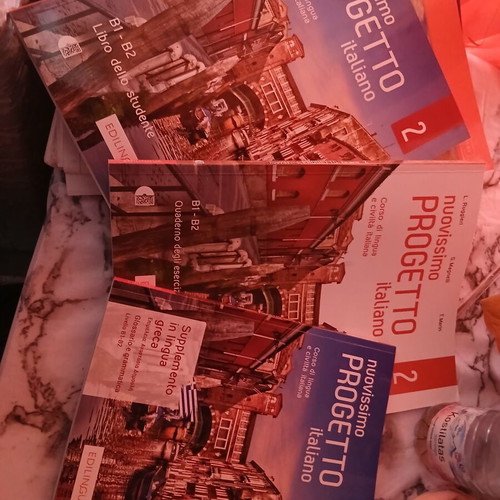 Progetto Italiano 2 language learning books set