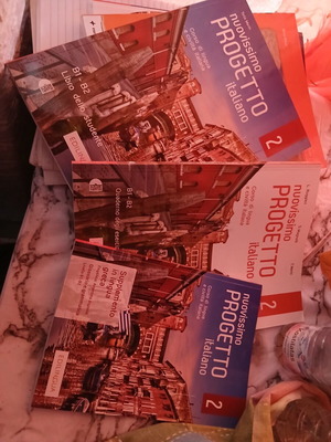Progetto Italiano 2 language learning books set