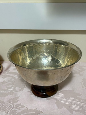 Μεταλλικό μπολ με ξύλινη βάση μεταχειρισμένο