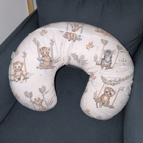 Jukki Nursing Pillow like new