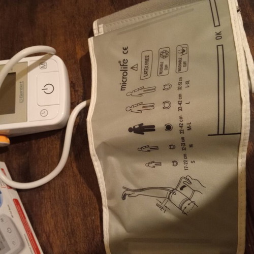 Microlife BP A2 Basic automatic blood pressure monitor new full set