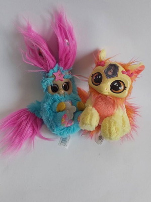 Plush toys like new, set of two