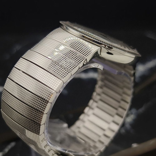 Christian Dior La D de Dior CD043110 watch like new, silver