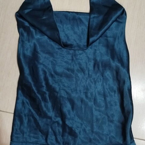 Satin blouse with neck tie like new, blue