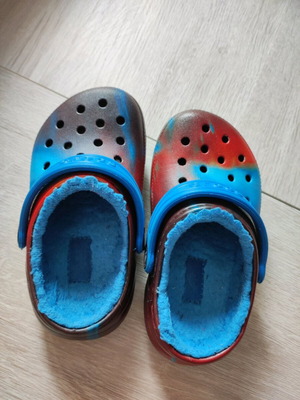 Crocs χειμερινά με επένδυση c8 σαν καινούργια