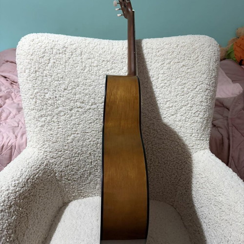 Yamaha C40 classical guitar