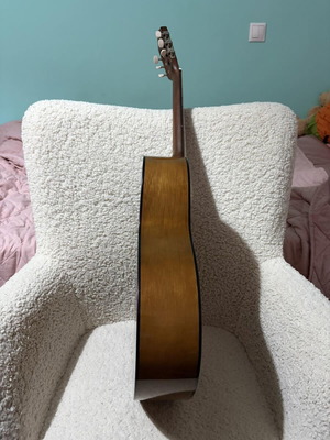 Yamaha C40 classical guitar