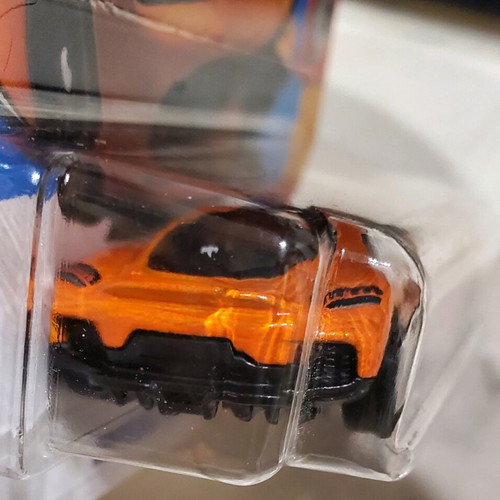 Hot Wheels Koenigsegg Gemera sealed, 2022
