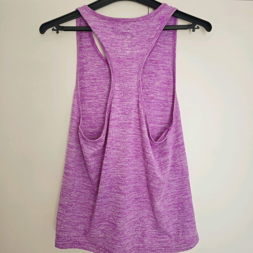 Usa Pro sports top like new, purple, size S